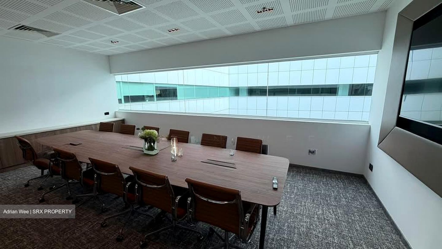 Starhub Green (D14), Office #604225341
